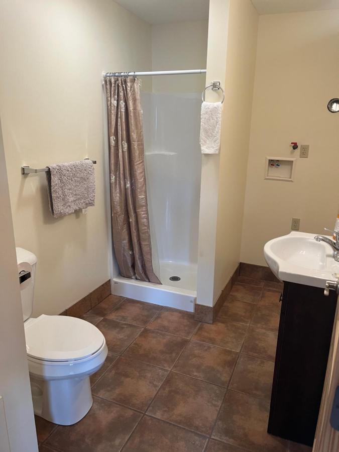 Creekside Downtown Vacation Suites, Only Adults 25 Or Older Buffalo Exterior foto